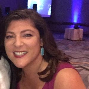 Meet your Posher, Dana